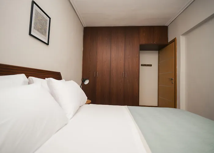 The Sea PalaiónTsiflíkion